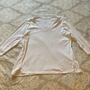 J.Jill White V-Neck 3/4 Sleeve Top